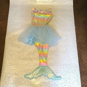 Mermaid costume sz 4-5, well made